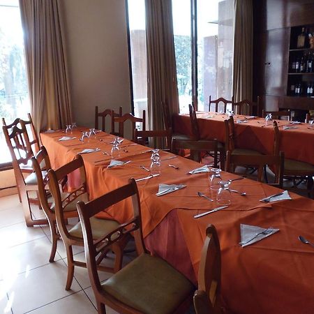 Victoria Plaza Hotel Салта Екстериор снимка