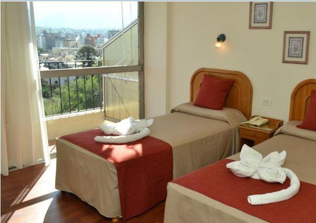 Victoria Plaza Hotel Салта Екстериор снимка
